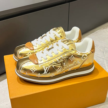 Men's casual sneakers