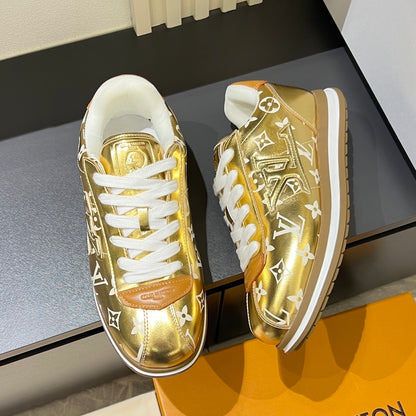 Men's casual sneakers