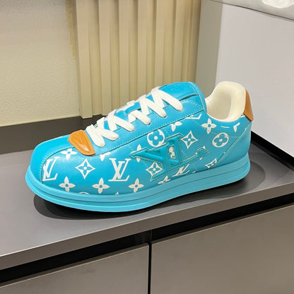 Men's casual sneakers