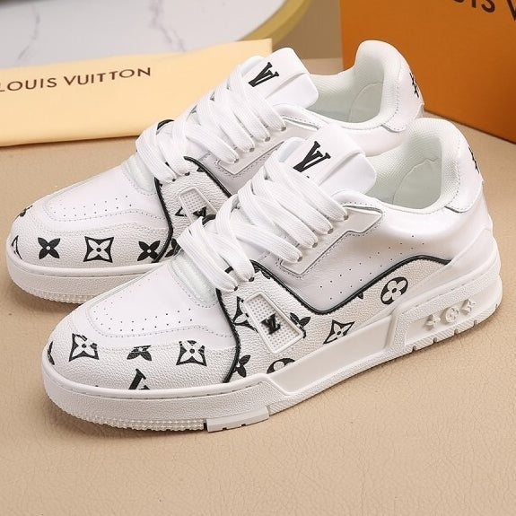 Men's casual sneakers