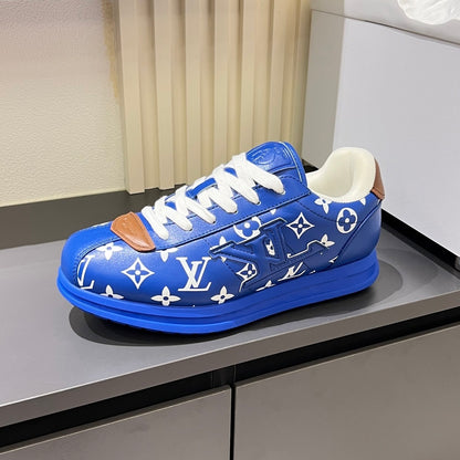 Men's casual sneakers