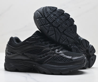 Saucony Pro Grid Omni 9 Black Running Sneaker