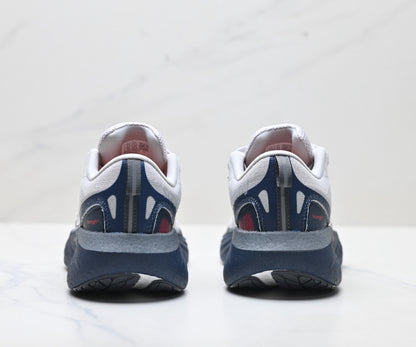 Saucony Triumph 22 Gray-Navy Ultralight Running Sneaker