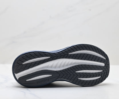 Saucony Triumph 22 Gray-Navy Ultralight Running Sneaker
