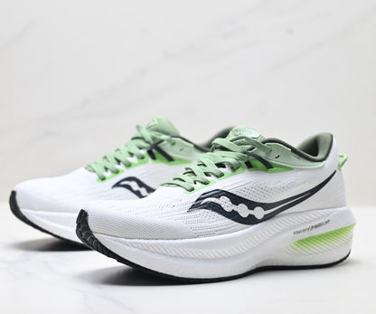 Saucony Triumph 21 White-Black Ultralight Running Sneaker