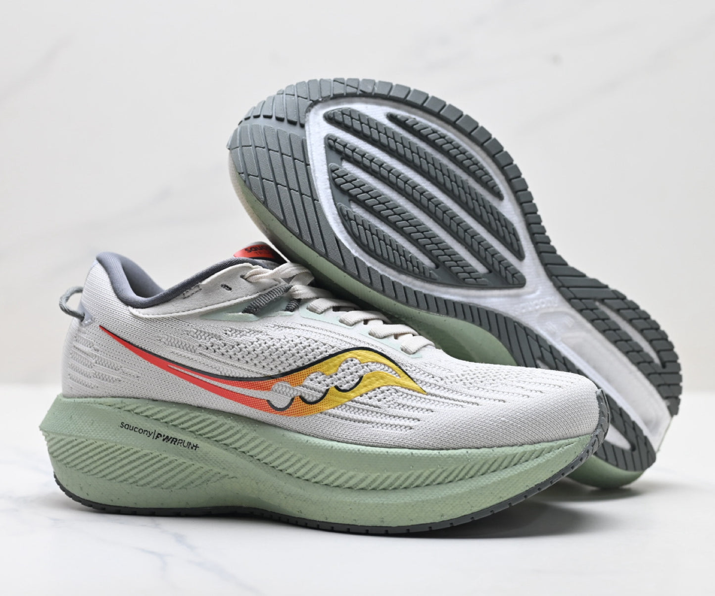Saucony Triumph 21 Gray-Orange Ultralight Running Sneaker