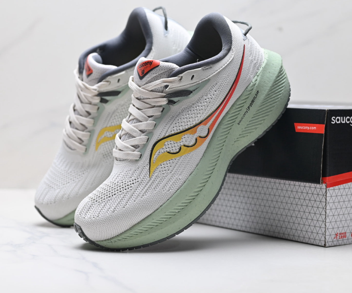 Saucony Triumph 21 Gray-Orange Ultralight Running Sneaker