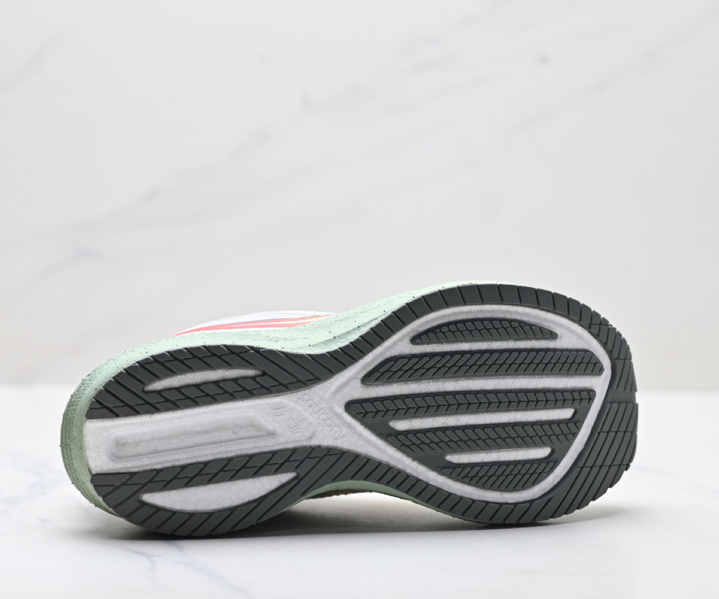Saucony Triumph 21 Gray-Orange Ultralight Running Sneaker