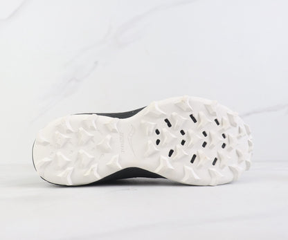 Saucony ENDORPHIN RIFT Black-White Men‘s Running Sneaker
