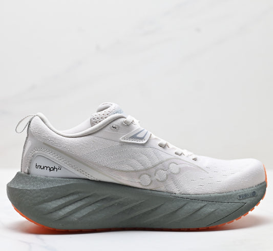 Saucony Triumph 22 Gray-Green Ultralight Running Sneaker