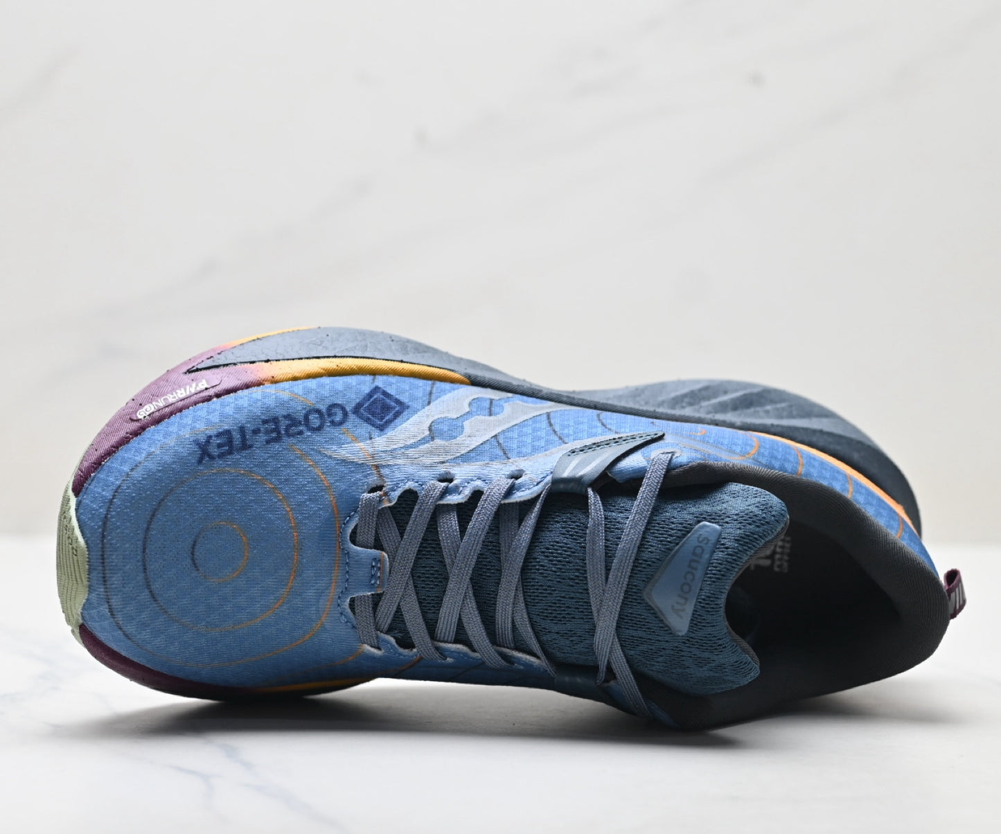Saucony Triumph 22 Blue-Black Ultralight Running Sneaker