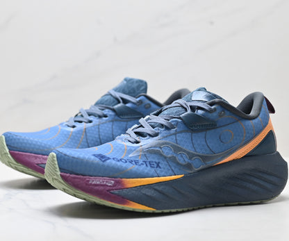 Saucony Triumph 22 Blue-Black Ultralight Running Sneaker