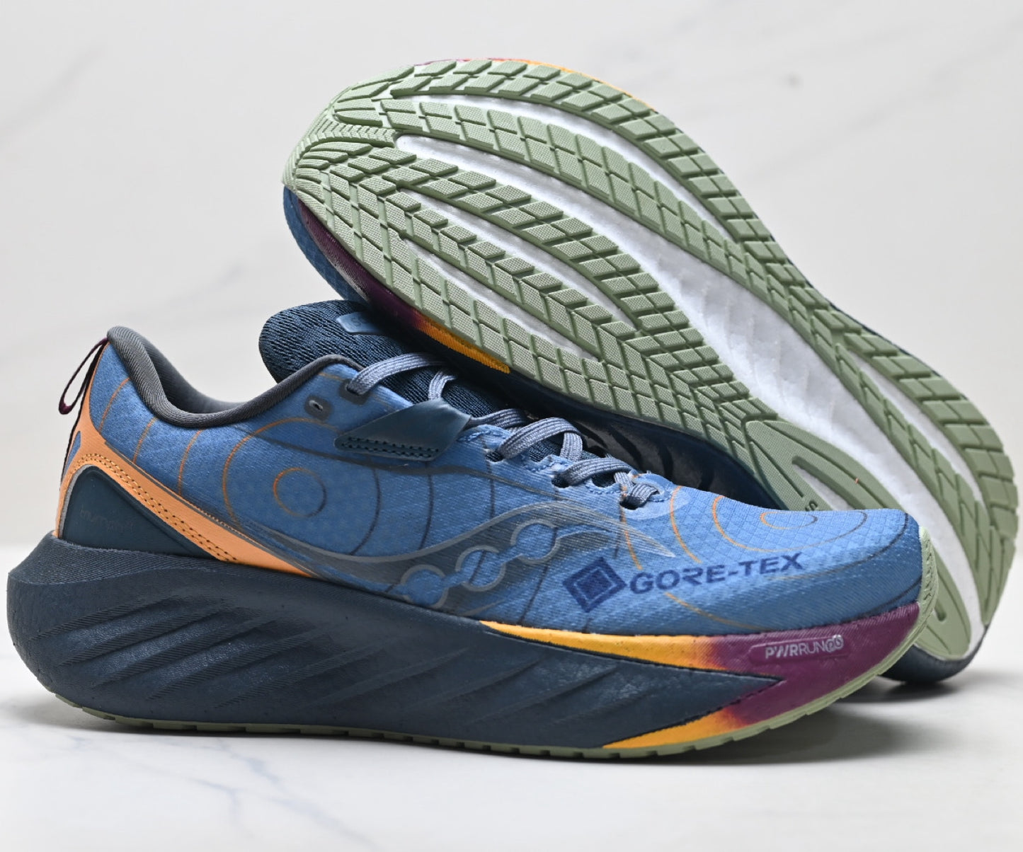 Saucony Triumph 22 Blue-Black Ultralight Running Sneaker