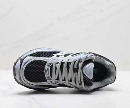 Saucony Pro Grid Omni 9 Black-Silver Men’s Running Sneaker