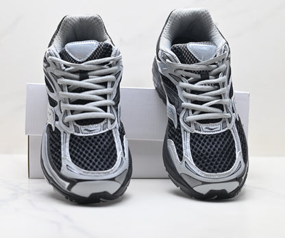 Saucony Pro Grid Omni 9 Black-Silver Men’s Running Sneaker