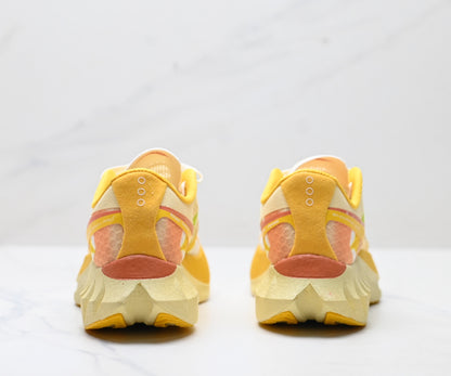 Saucony ENDORPHIN PRO4 Yellow Running Sneaker