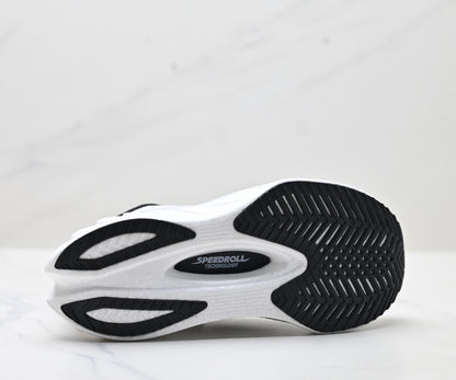 Saucony ENDORPHIN PRO4 White Running Sneaker