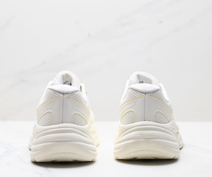 Saucony Guard AMR Lightweight Cushioned Sneaker