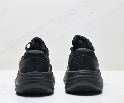 Saucony Guard AMR Black Lightweight Cushioned Sneaker