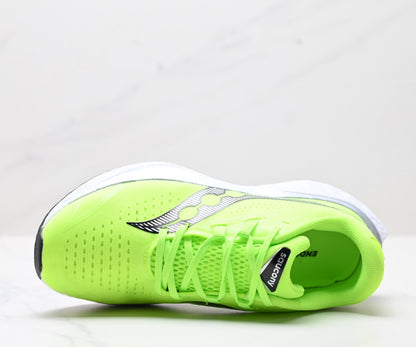 Saucony SPEED 4 Green Running Sneaker