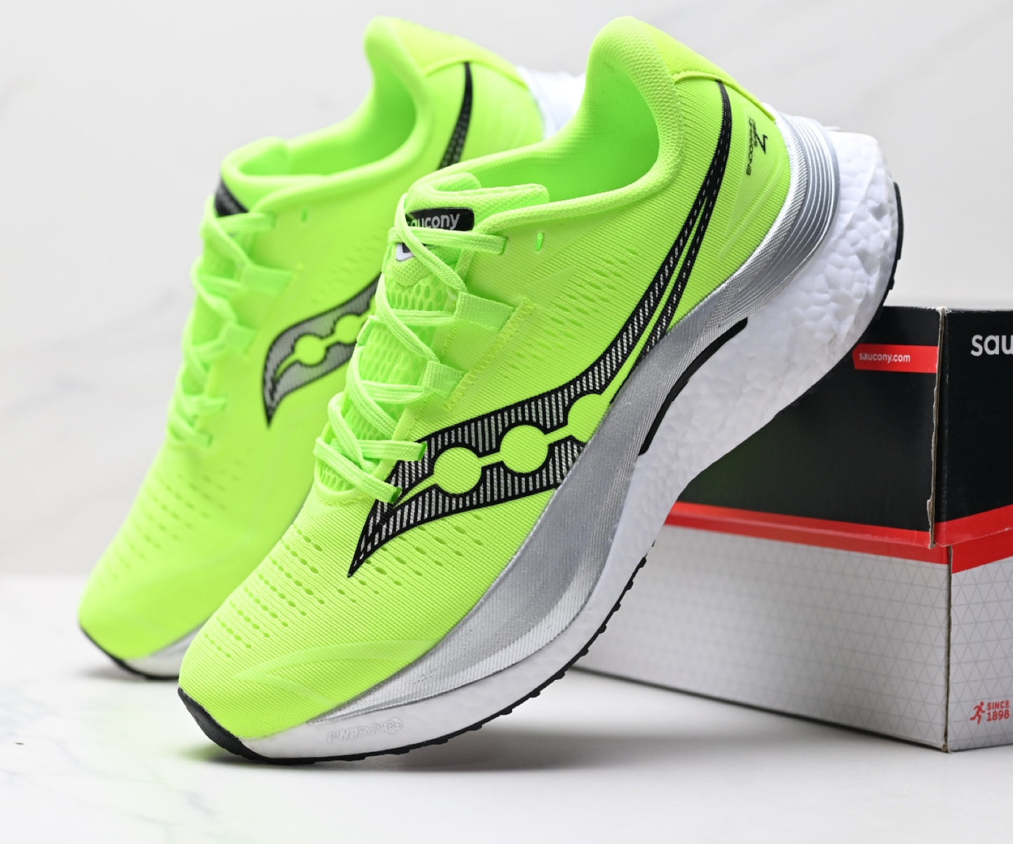 Saucony SPEED 4 Green Running Sneaker