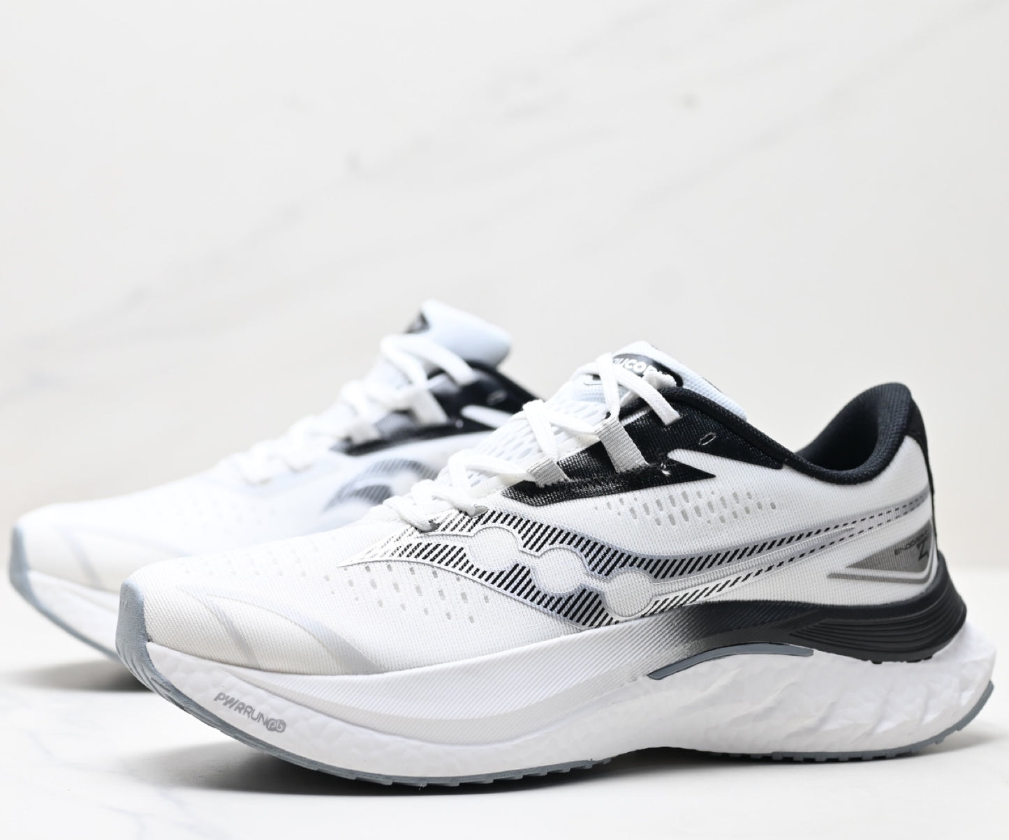 Saucony SPEED 4 White-Black Running Sneaker