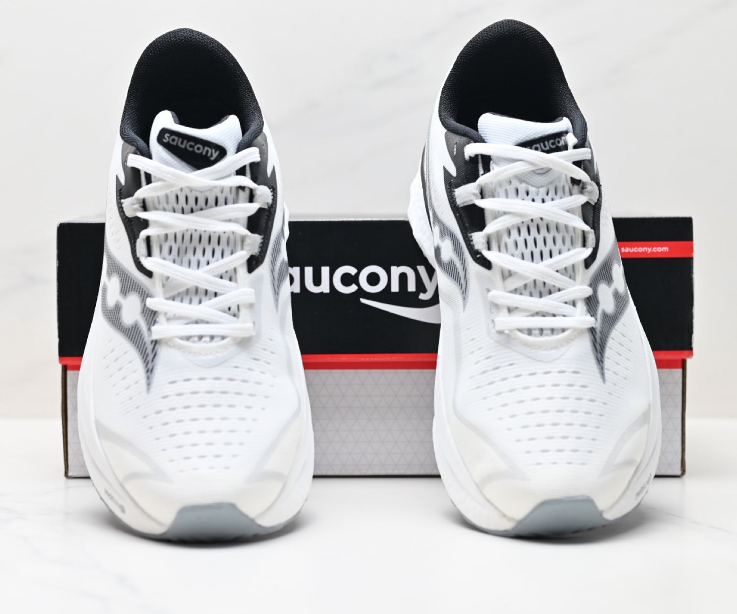 Saucony SPEED 4 White-Black Running Sneaker