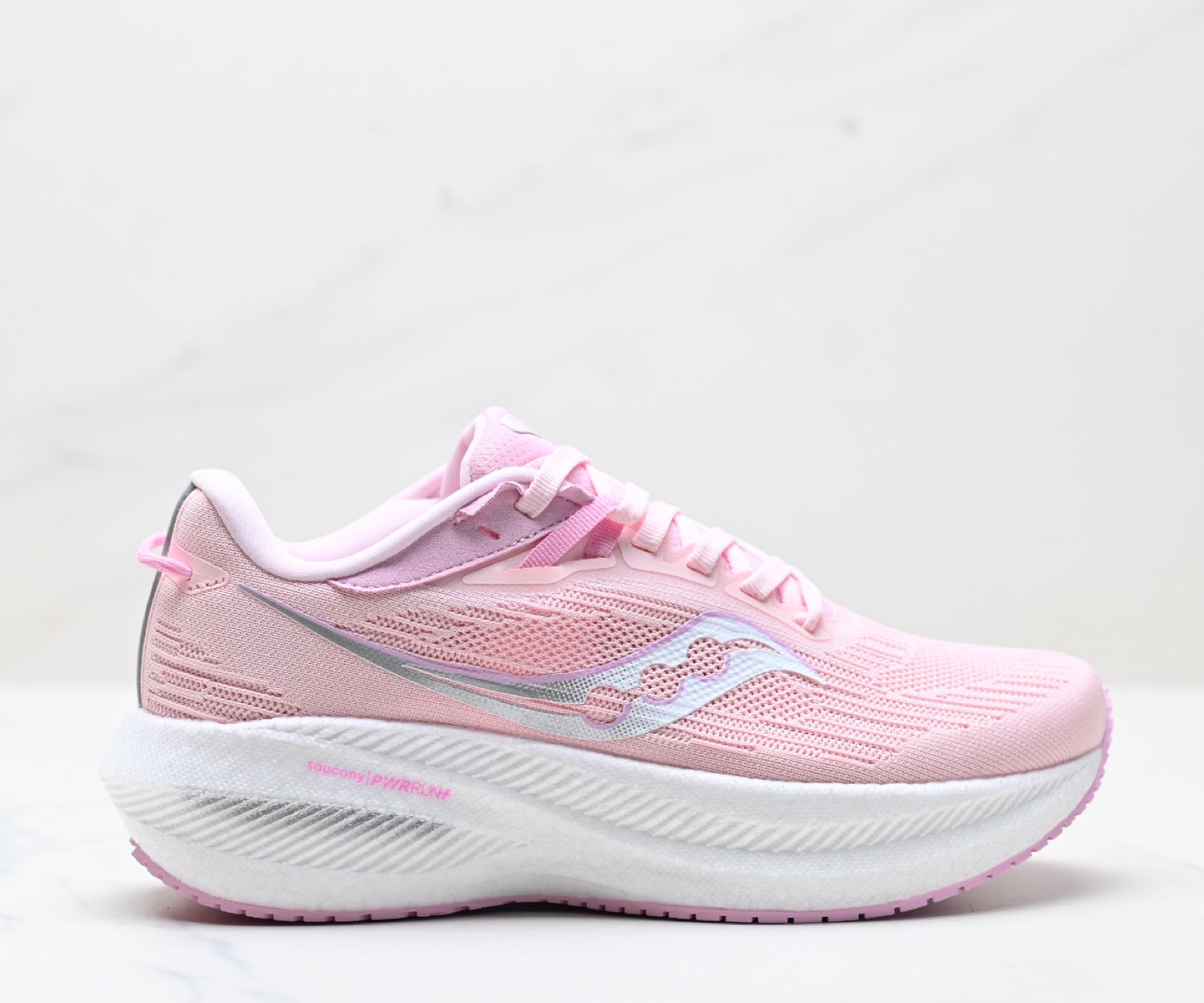 Saucony Triumph 21 Pink Women‘s Running Sneaker