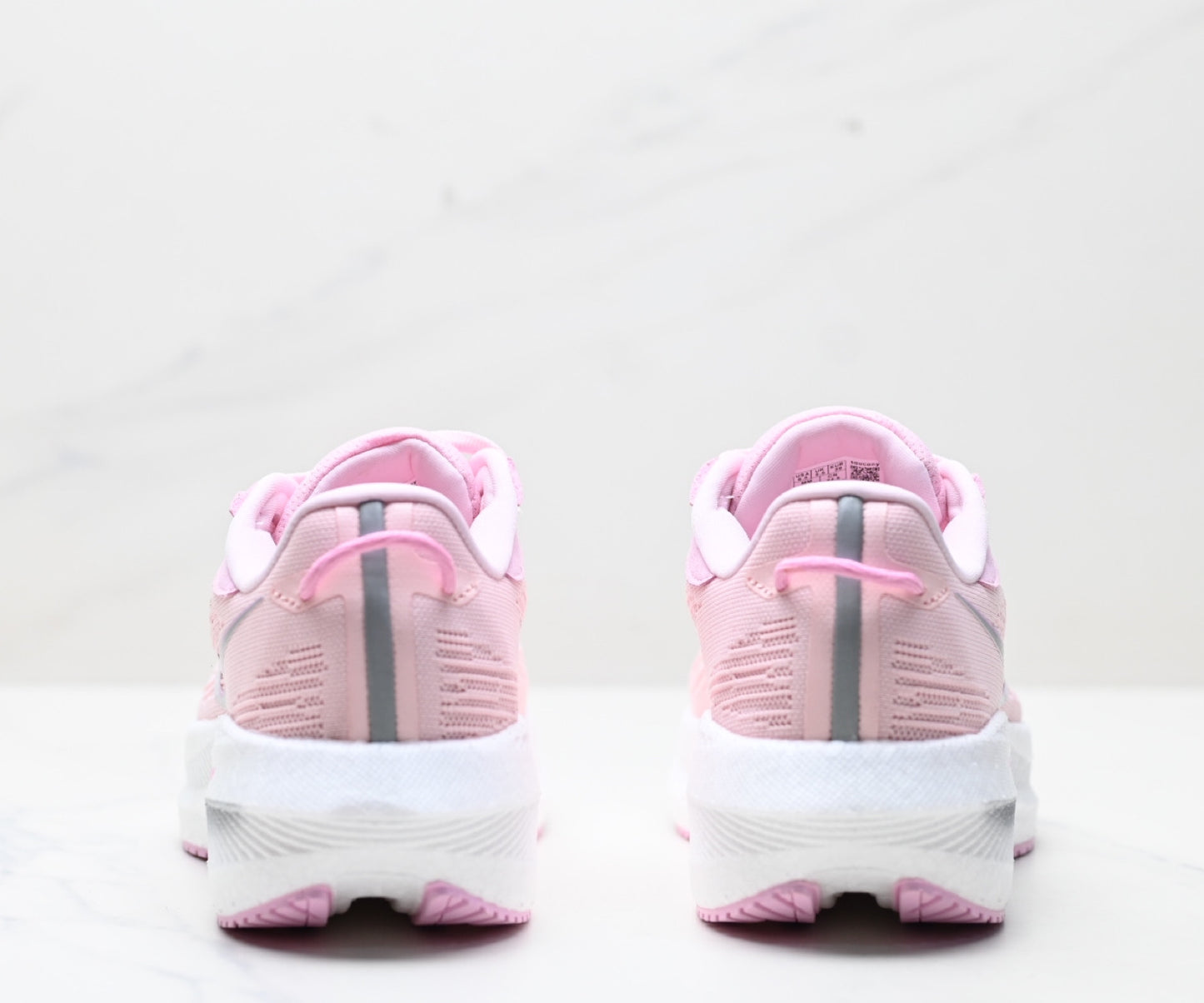 Saucony Triumph 21 Pink Women‘s Running Sneaker
