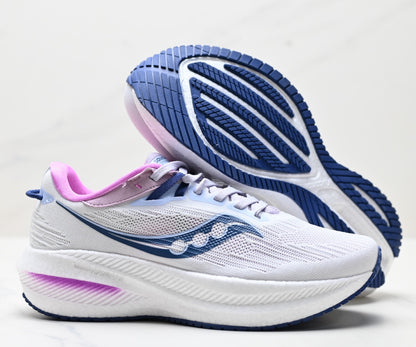 Saucony Triumph 21 White Women‘s Running Sneaker