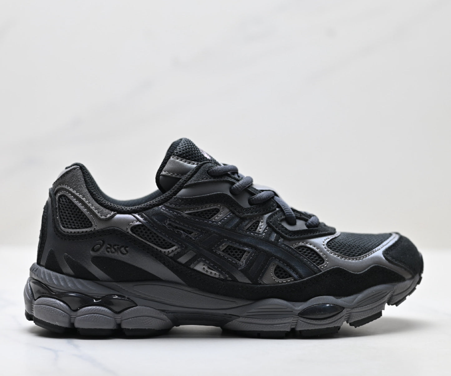 ASICS Gel-NYC Sneaker