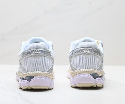 ASICS Gel-Cumulus 16 Sneaker