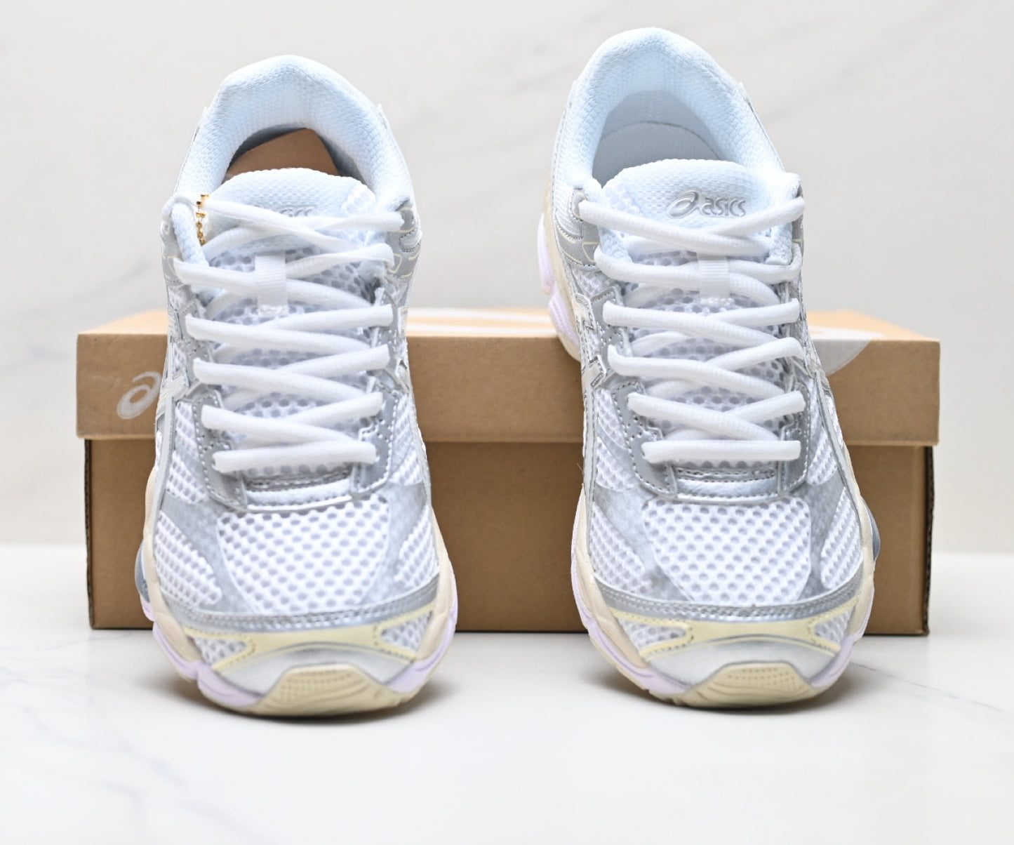 ASICS Gel-Cumulus 16 Sneaker