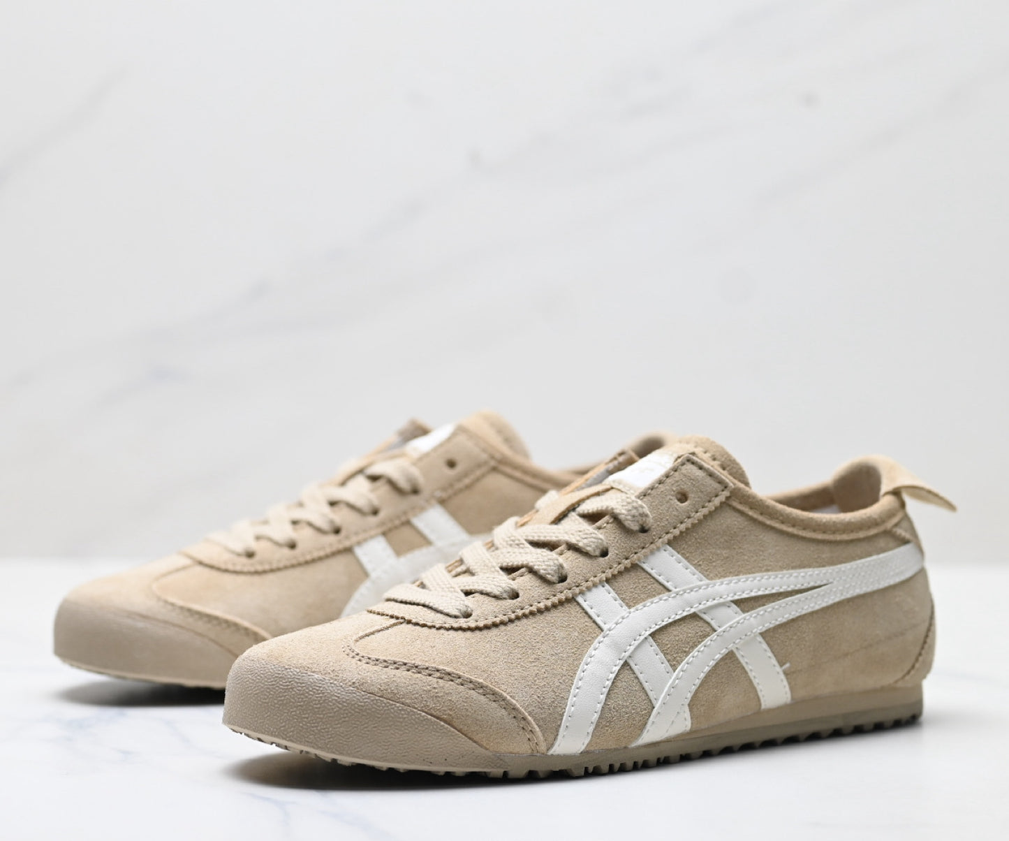 Onitsuka Tiger Mexico 66 Sneaker