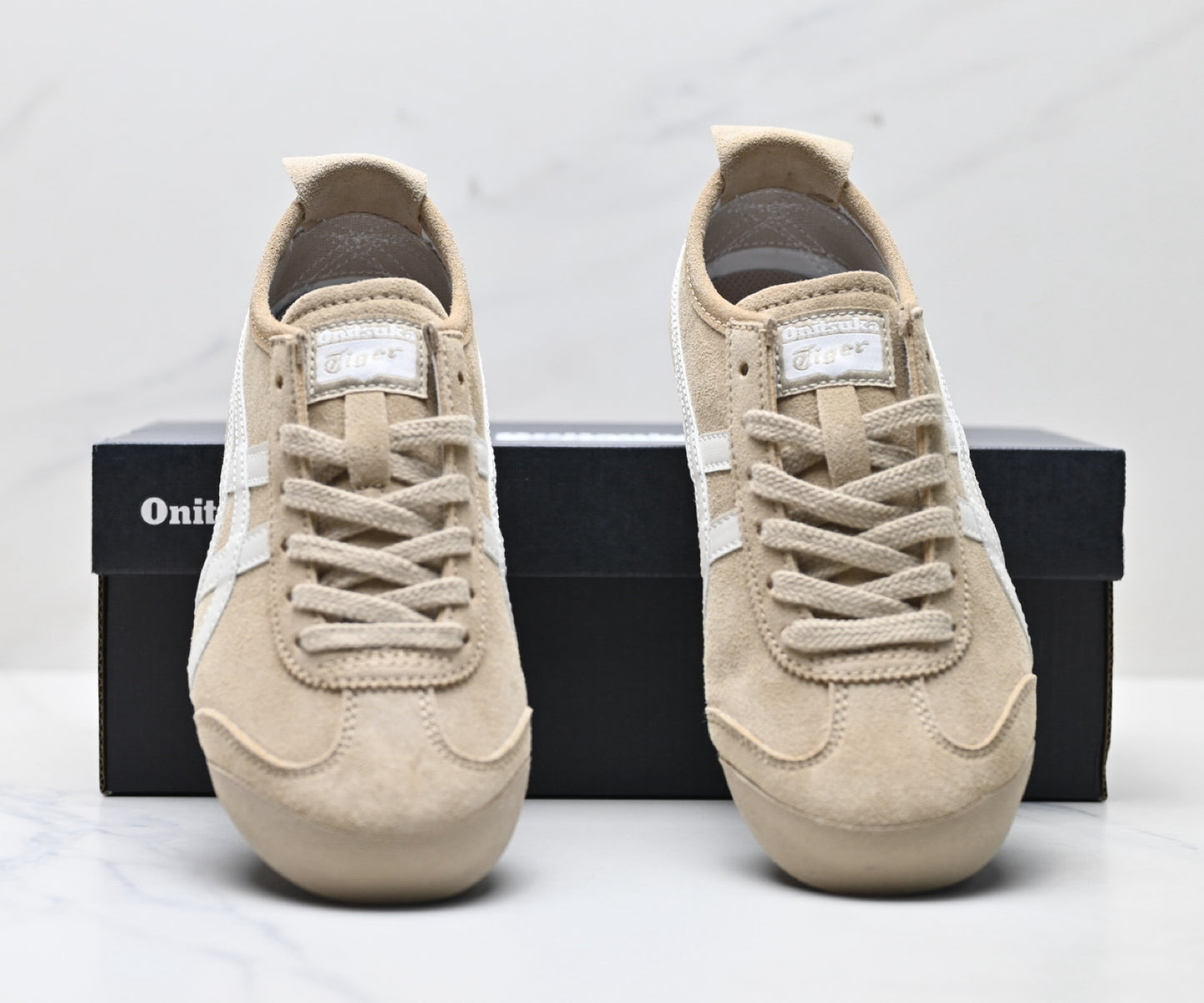 Onitsuka Tiger Mexico 66 Sneaker