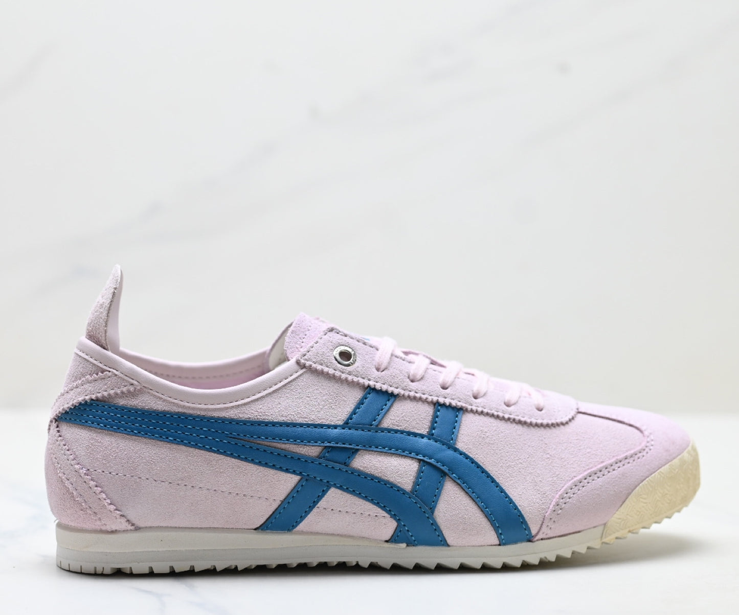Onitsuka Tiger Mexico 66 Sneaker