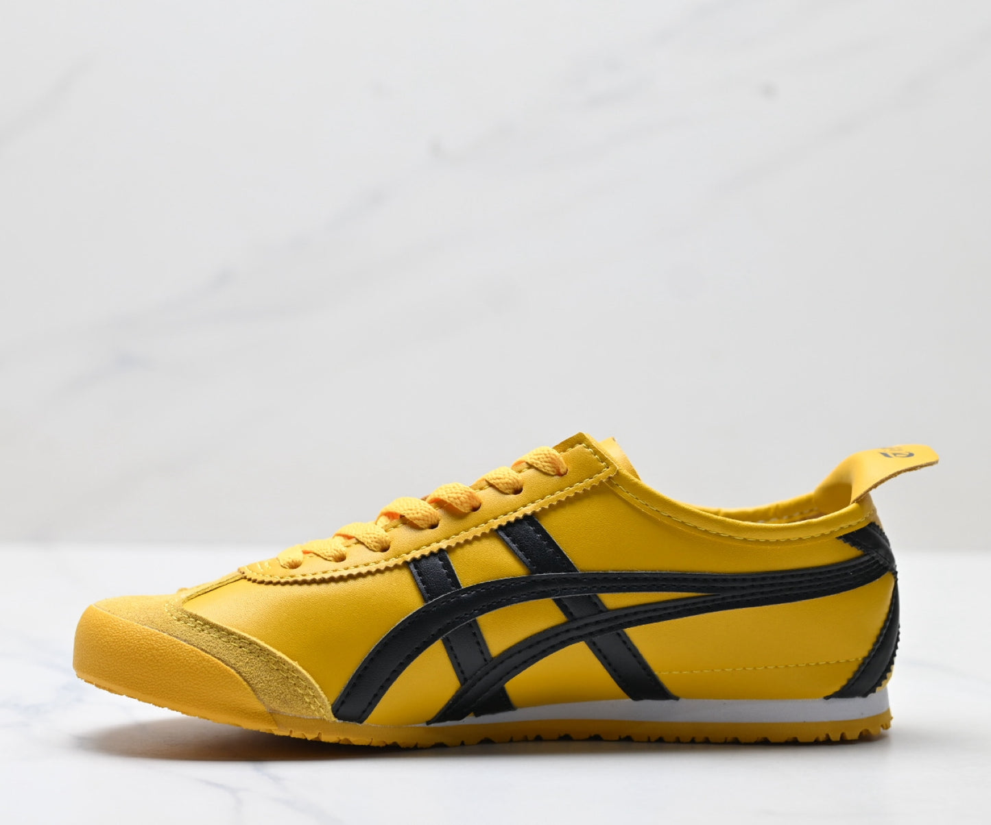 Onitsuka Tiger Mexico 66 Bruce Lee Sneaker