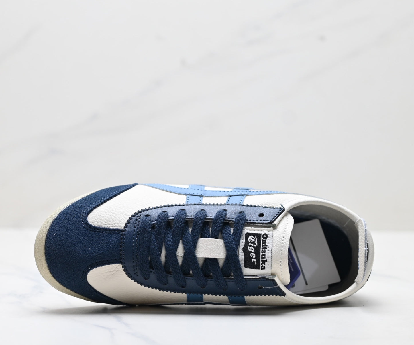 Onitsuka Tiger Mexico 66 Deluxe Sneaker