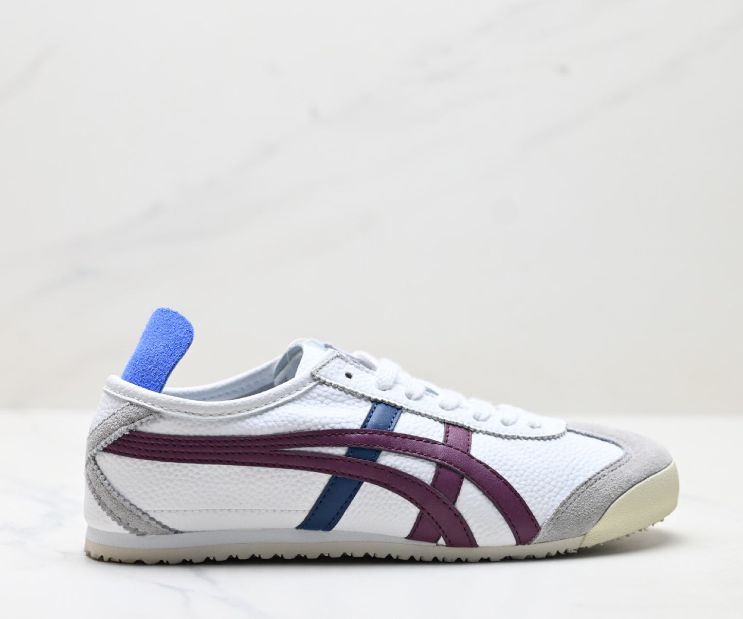 Onitsuka Tiger Mexico 66 Deluxe Sneaker