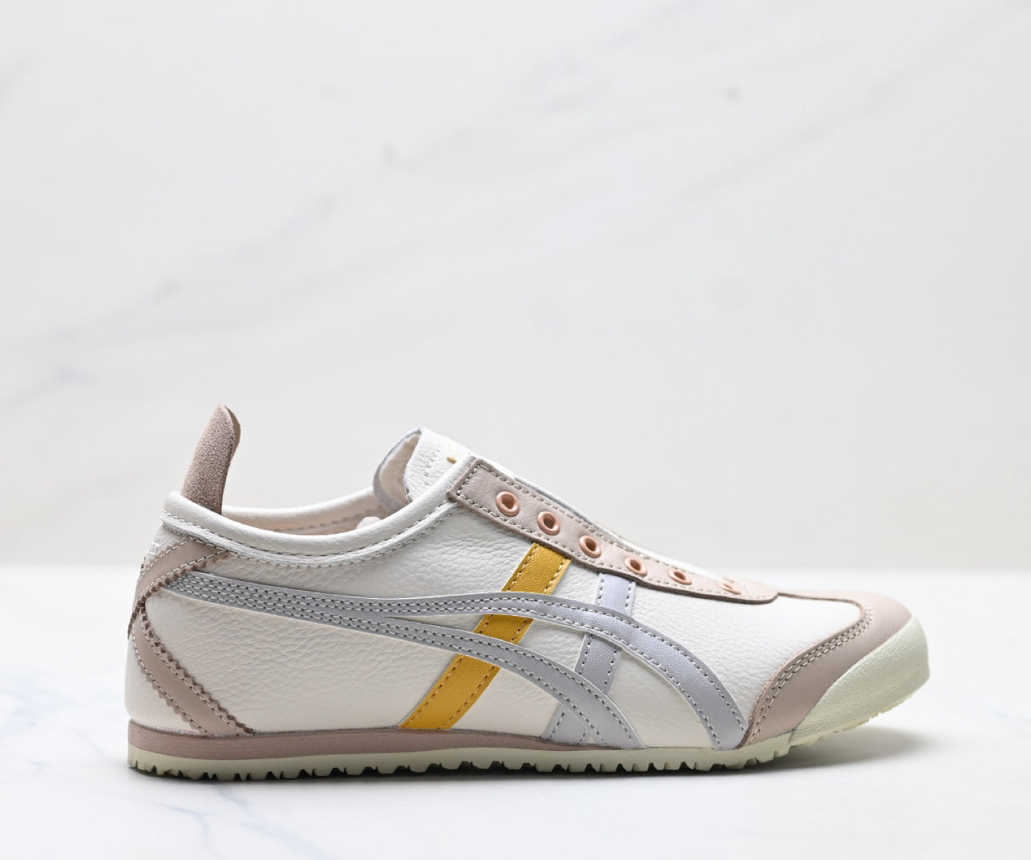 Onitsuka Tiger Mexico 66 Sneaker