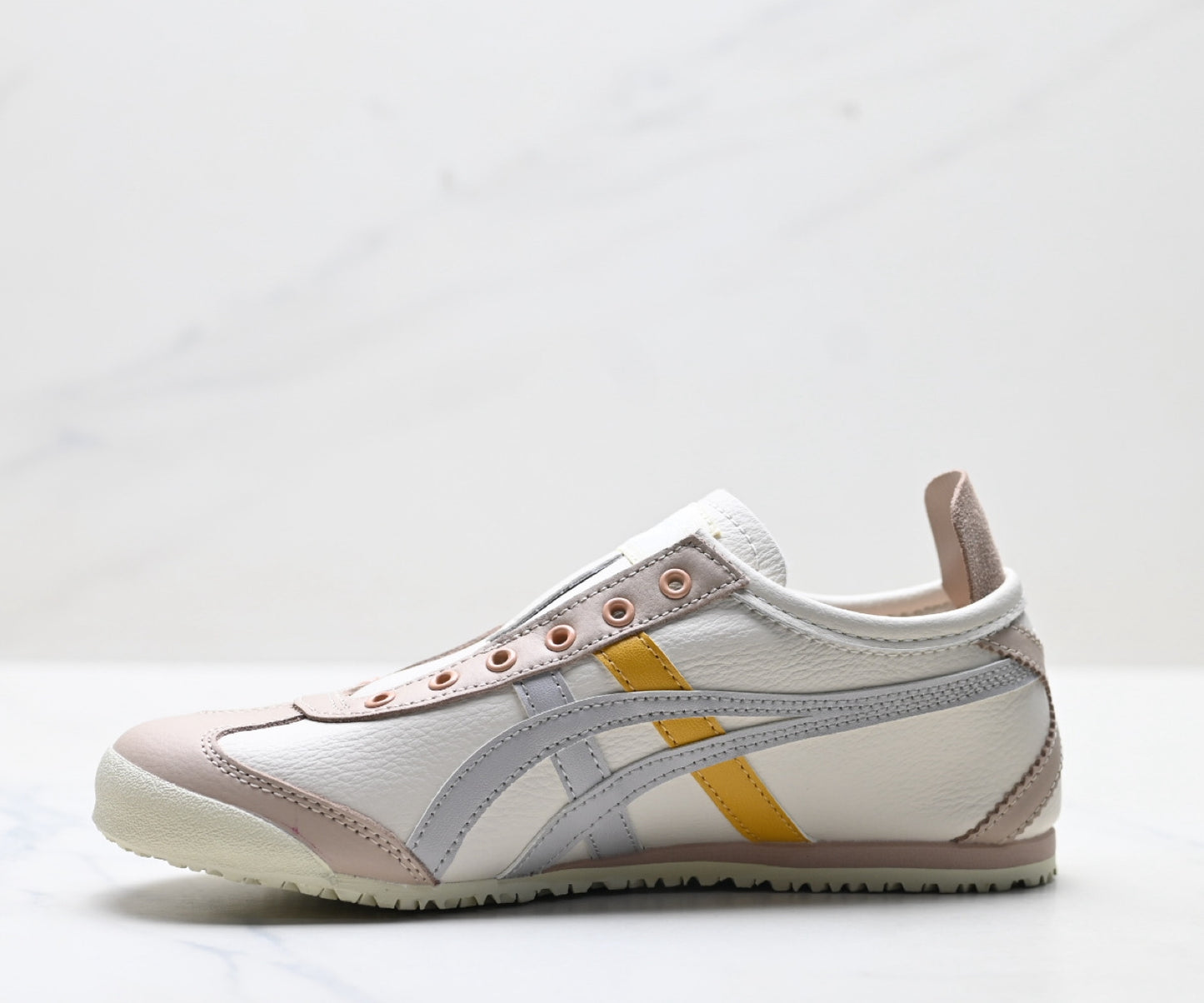 Onitsuka Tiger Mexico 66 Sneaker