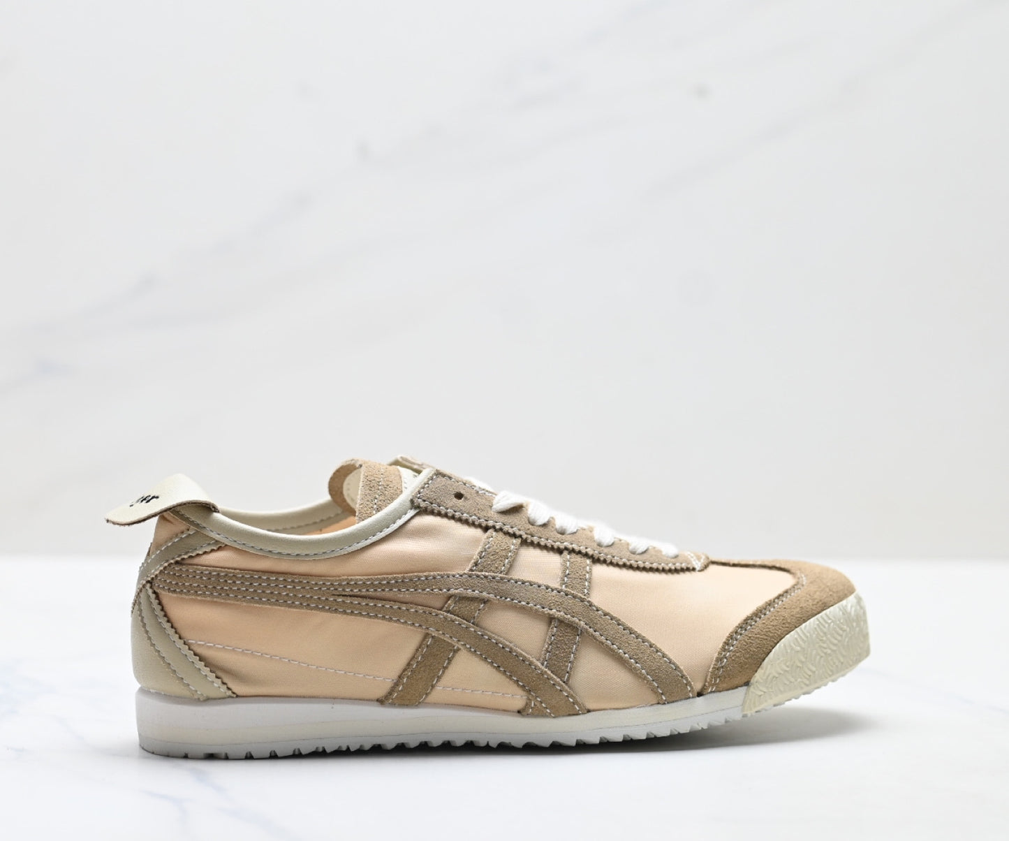 Onitsuka Tiger Mexico 66 Sneaker