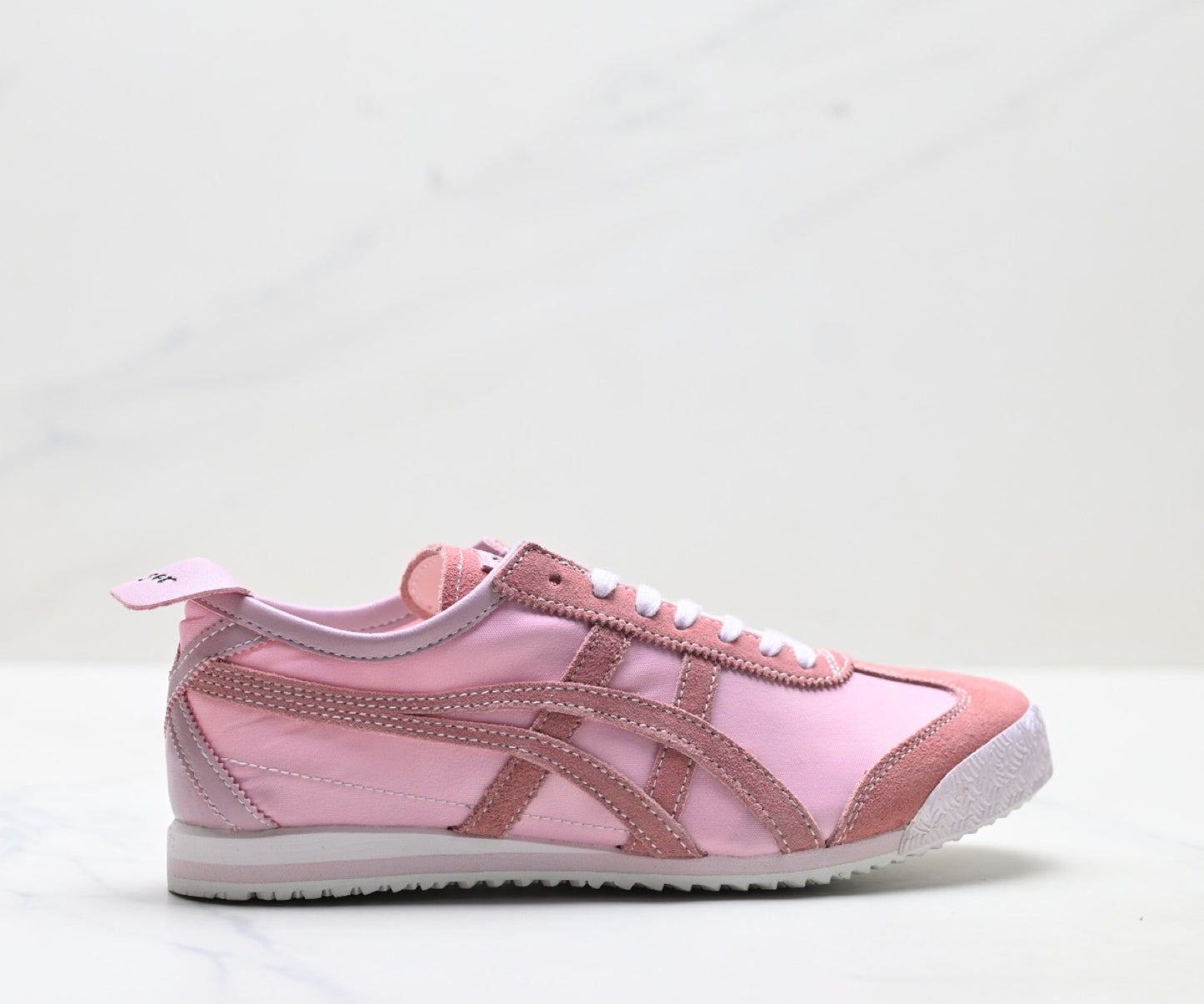 Onitsuka Tiger Mexico 66 Sneaker