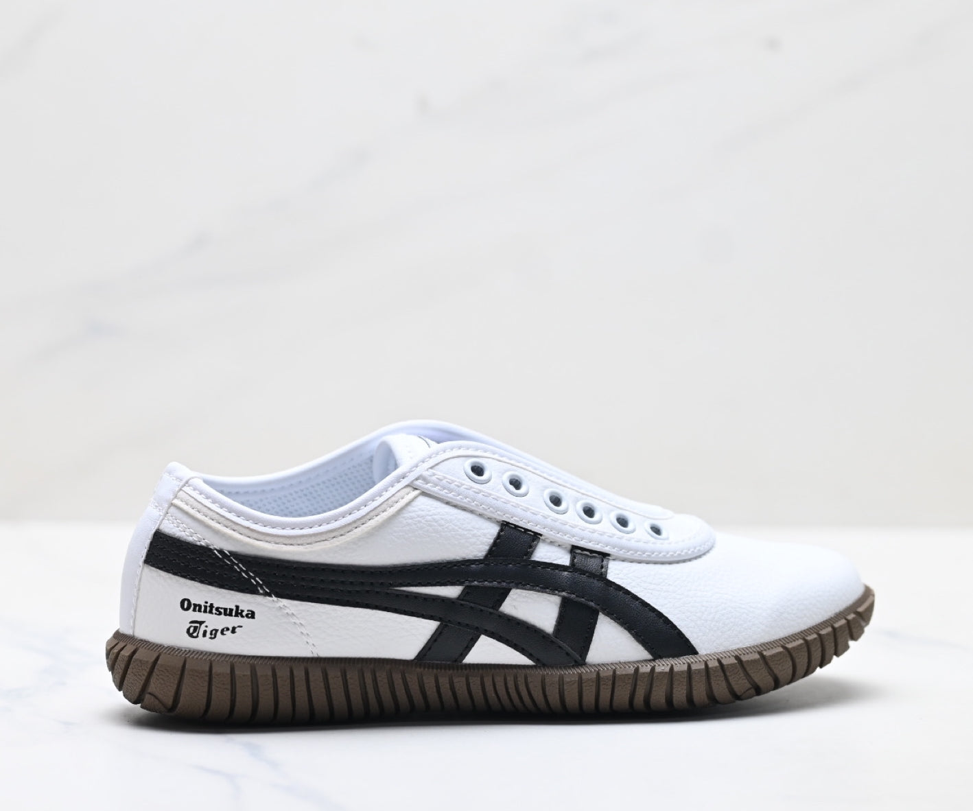 Onitsuka Tiger TSUNAHIKI Sneaker