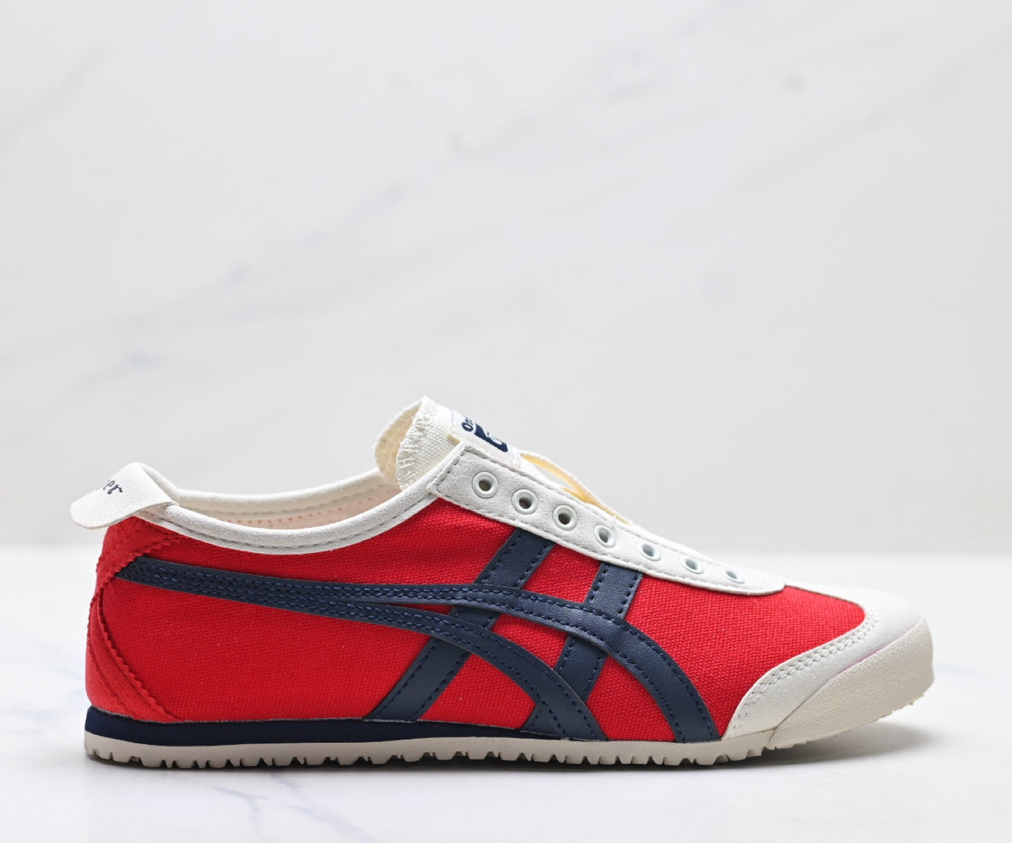 Onitsuka Tiger Mexico 66 Sneaker
