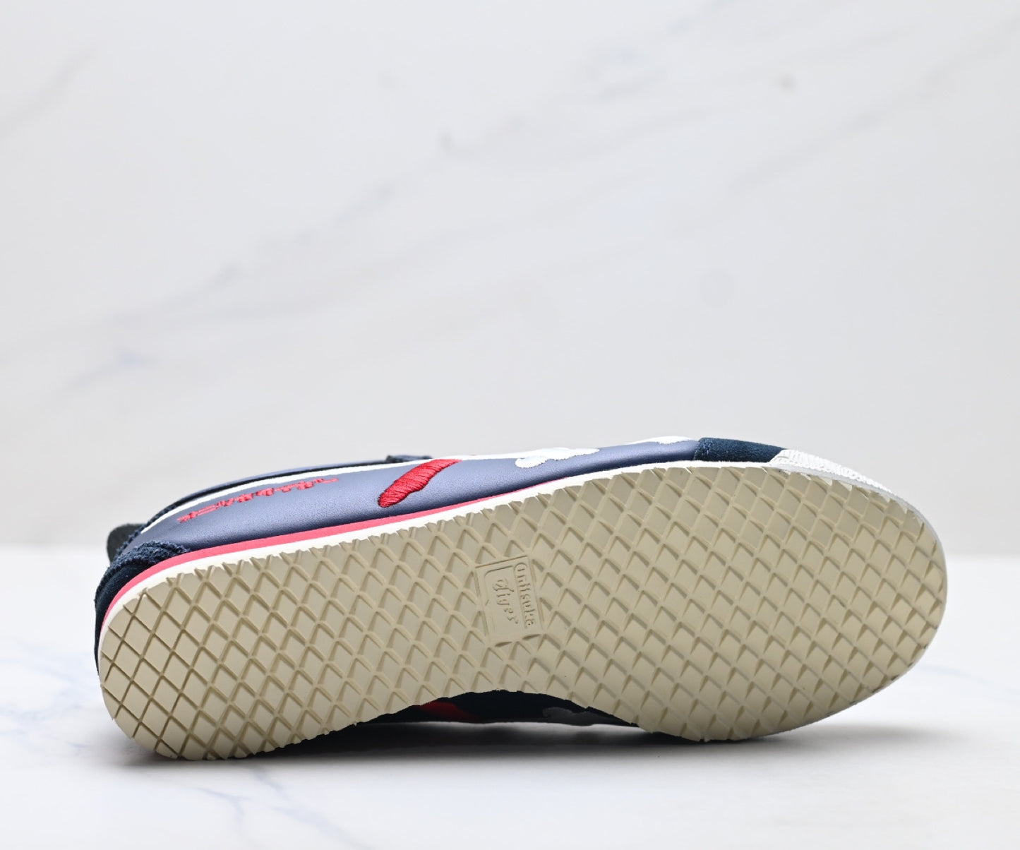 Onitsuka Tiger Mexico 66 Sneaker