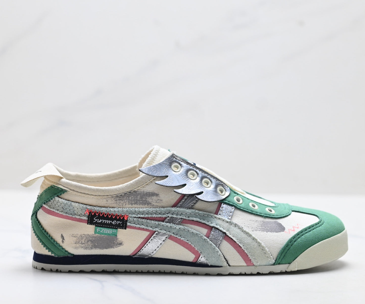 Onitsuka Tiger Mexico 66 Deluxe Sneaker