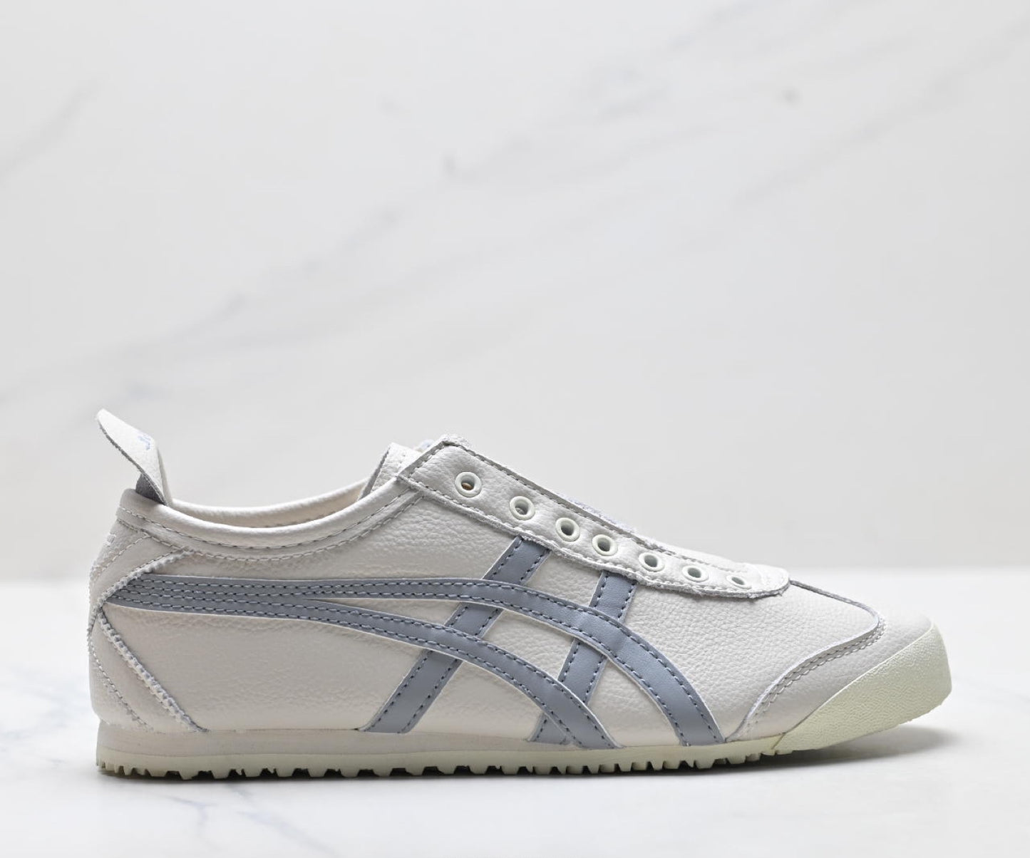 Onitsuka Tiger Mexico 66 Sneaker