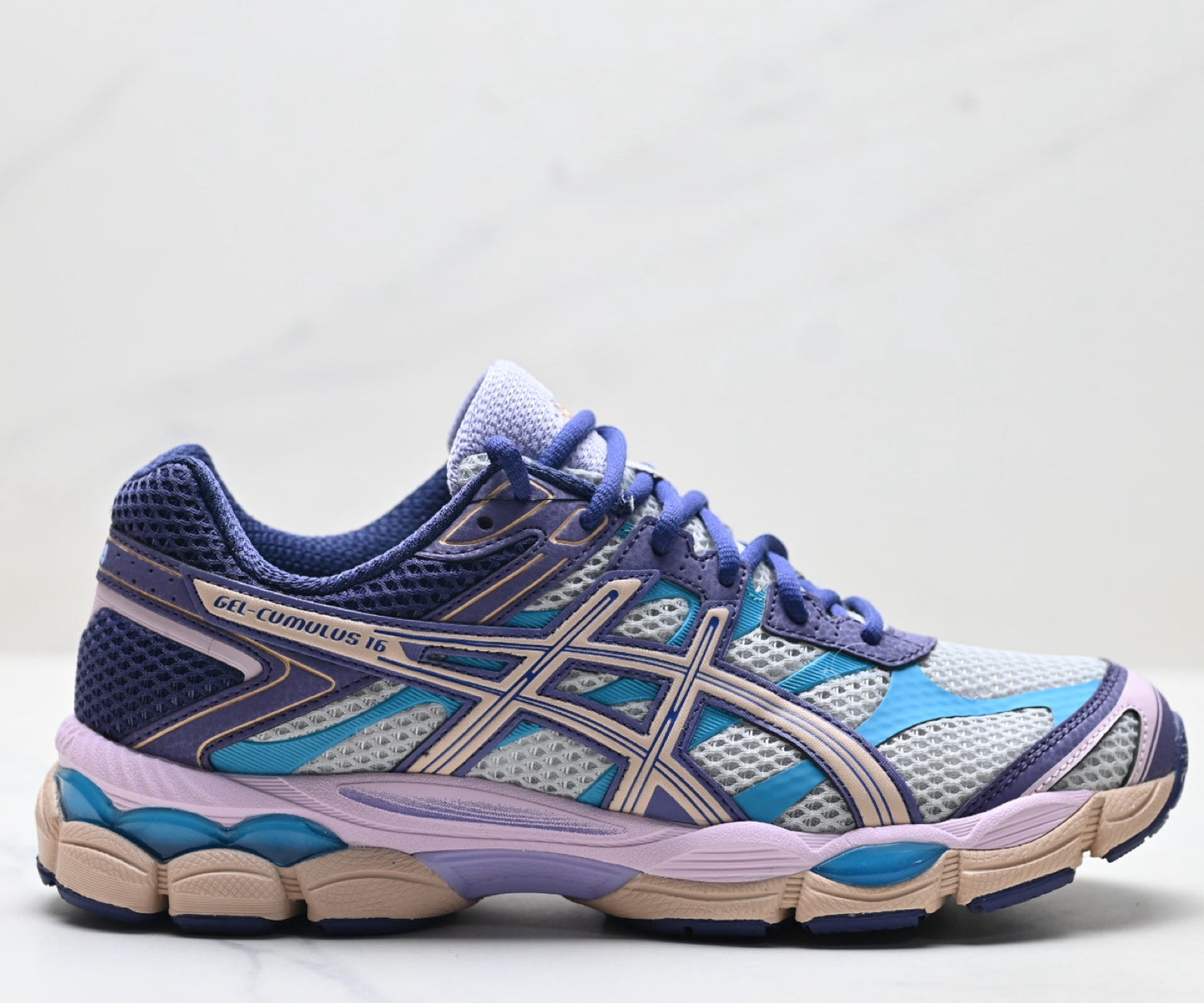 ASICS Gel-Cumulus 16 Sneaker