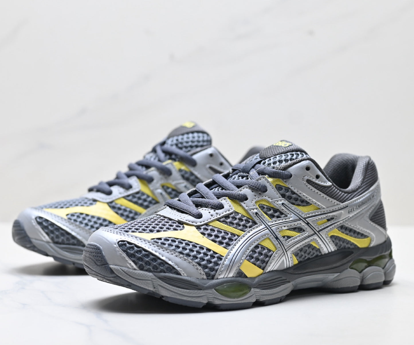ASICS Gel-Cumulus 16 Sneaker